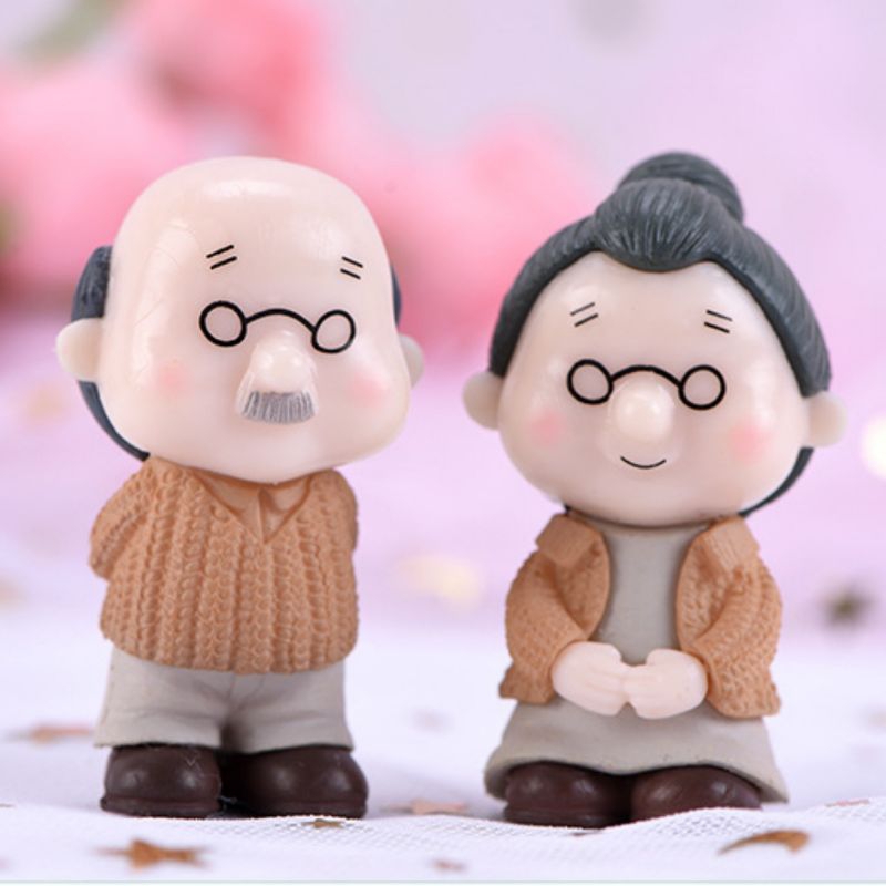 MINIATUR BONEKA OPA OMA