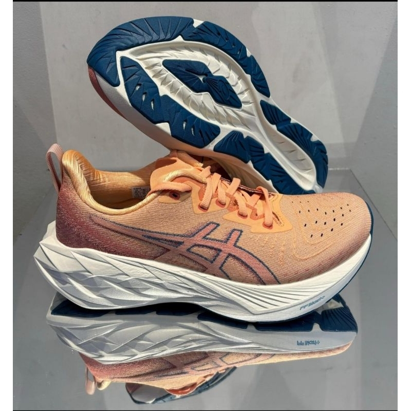 Sepatu Running Wanita Asics Novablast 4 ORIGINAL100%