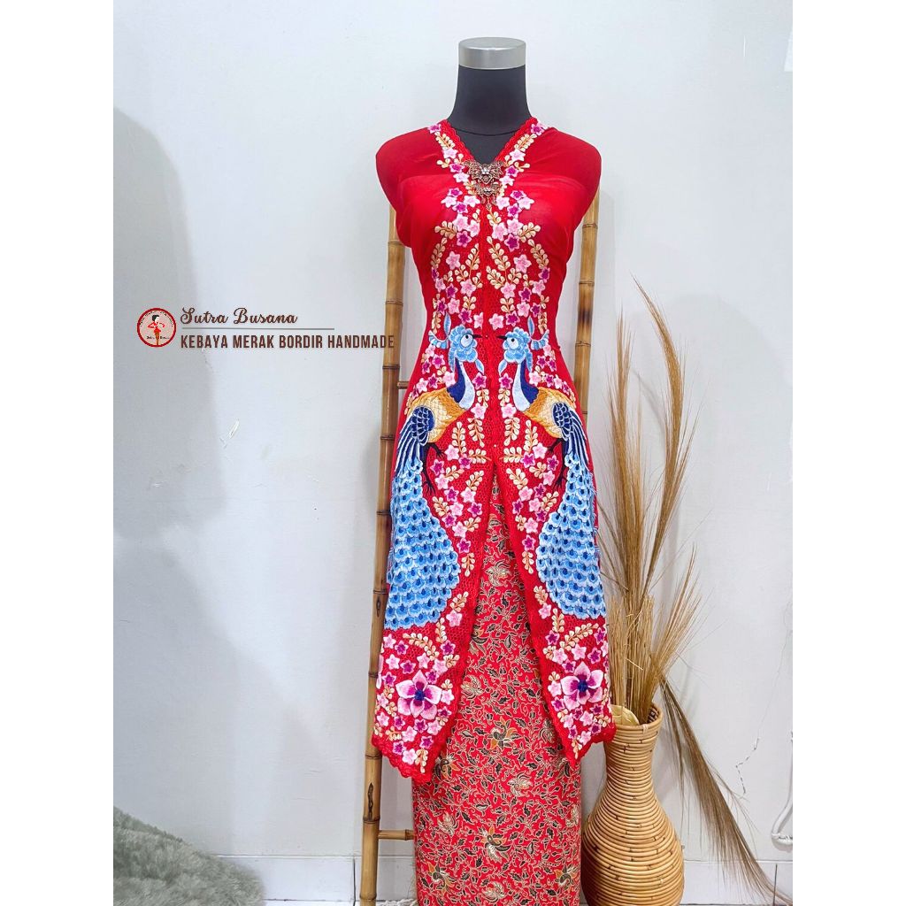 Pusat Bordir Tasikmalaya - Kain Long Kebaya Bordir Handmade Kebaya sifon Merak carmelia