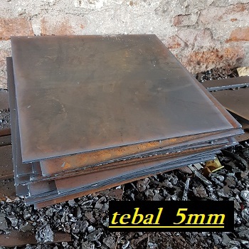 PLAT BESI HITAM TEBAL 5MM POTONGAN PERSEGI/PLAT BESI HITAM  MURNI