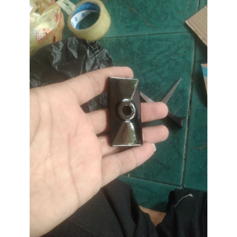 tutup Arm atau tutup setelan rantai ori ninja 250fi z250 ninja 250 karbu