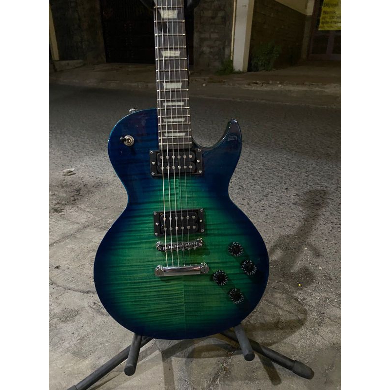 Gitar Gibson Lespaul custom