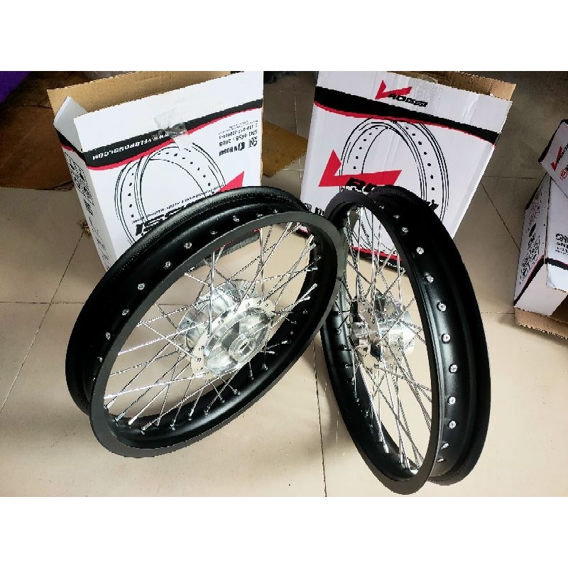 velg Blade Revo karisma Supra x 125 UK velg 185/215/17