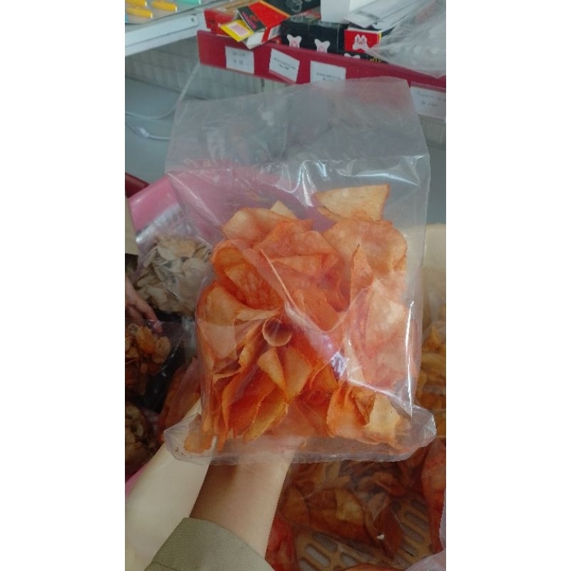 

Keripik Singkong WUENAKKK POLL