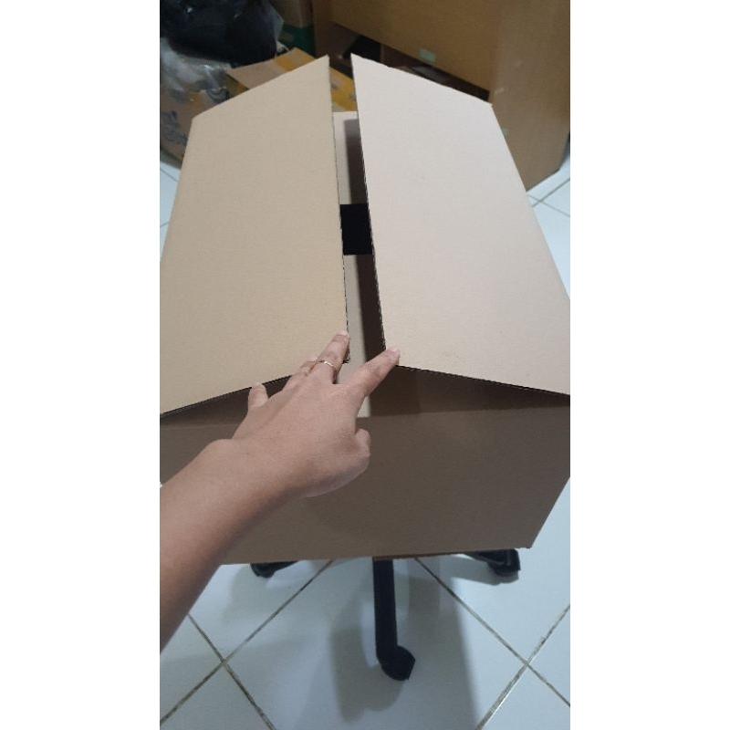 

Kardus / Dus Indomie ukuran 31x13x13 min order 100 pcs (uk.dalam)