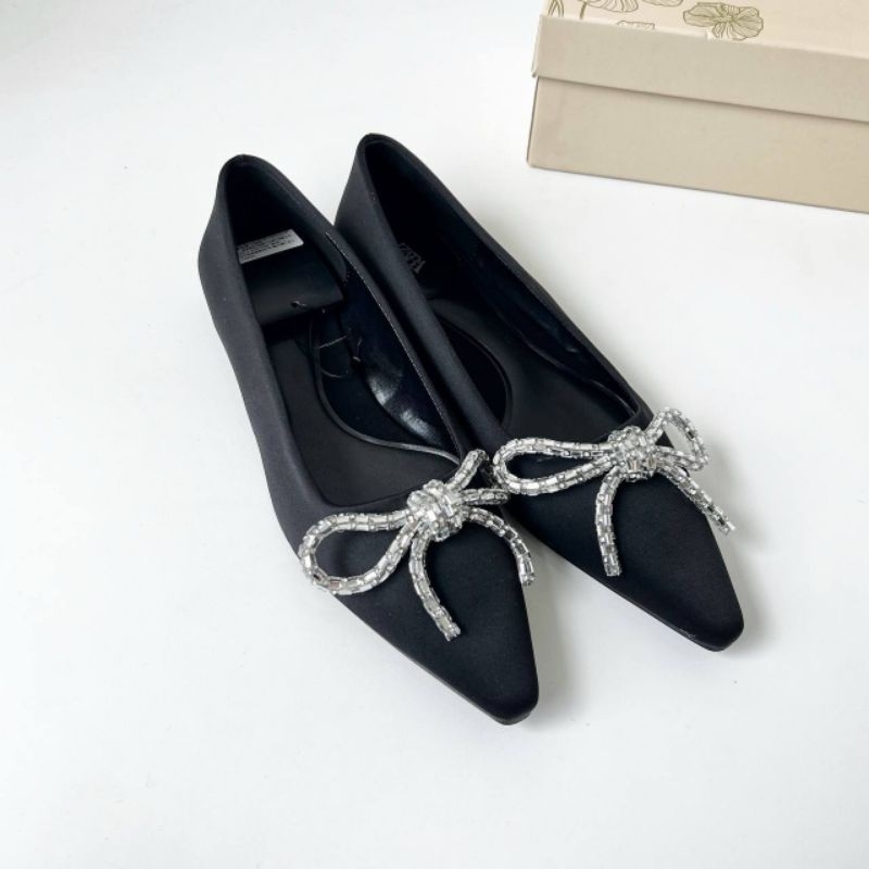 PROMO SALE Sepatu zara flat hitam pita