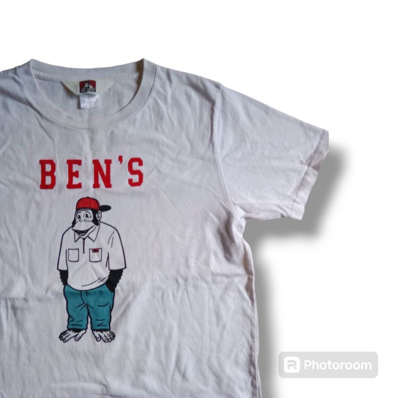 kaos Ben Davis second