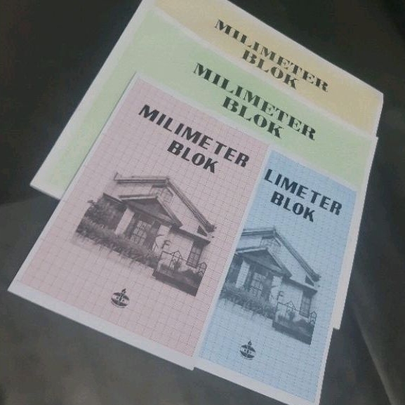 

BUKU MILIMETER BLOK ISI 50 LEMBAR MERK KARYA INDAH ABADI