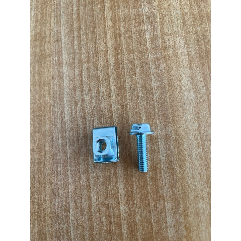 KLIP BAUT BODY RADIATOR MOTOR VARIO 125/150