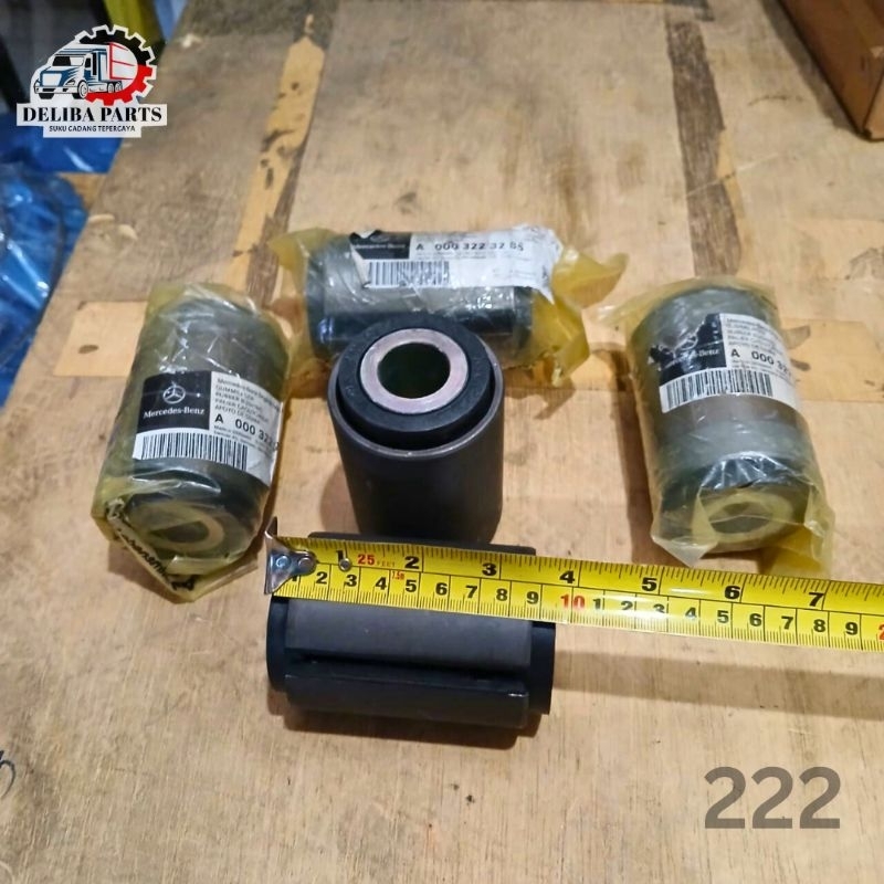 Bushing per depan, bushing cross member transmisi, Rubber bushing Mercy Axor 1623, 2523, 2528, 4028,