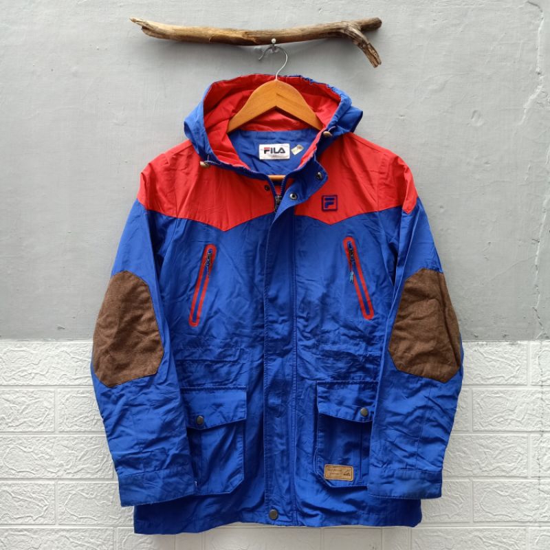 Jaket gunung Outdoor Fila