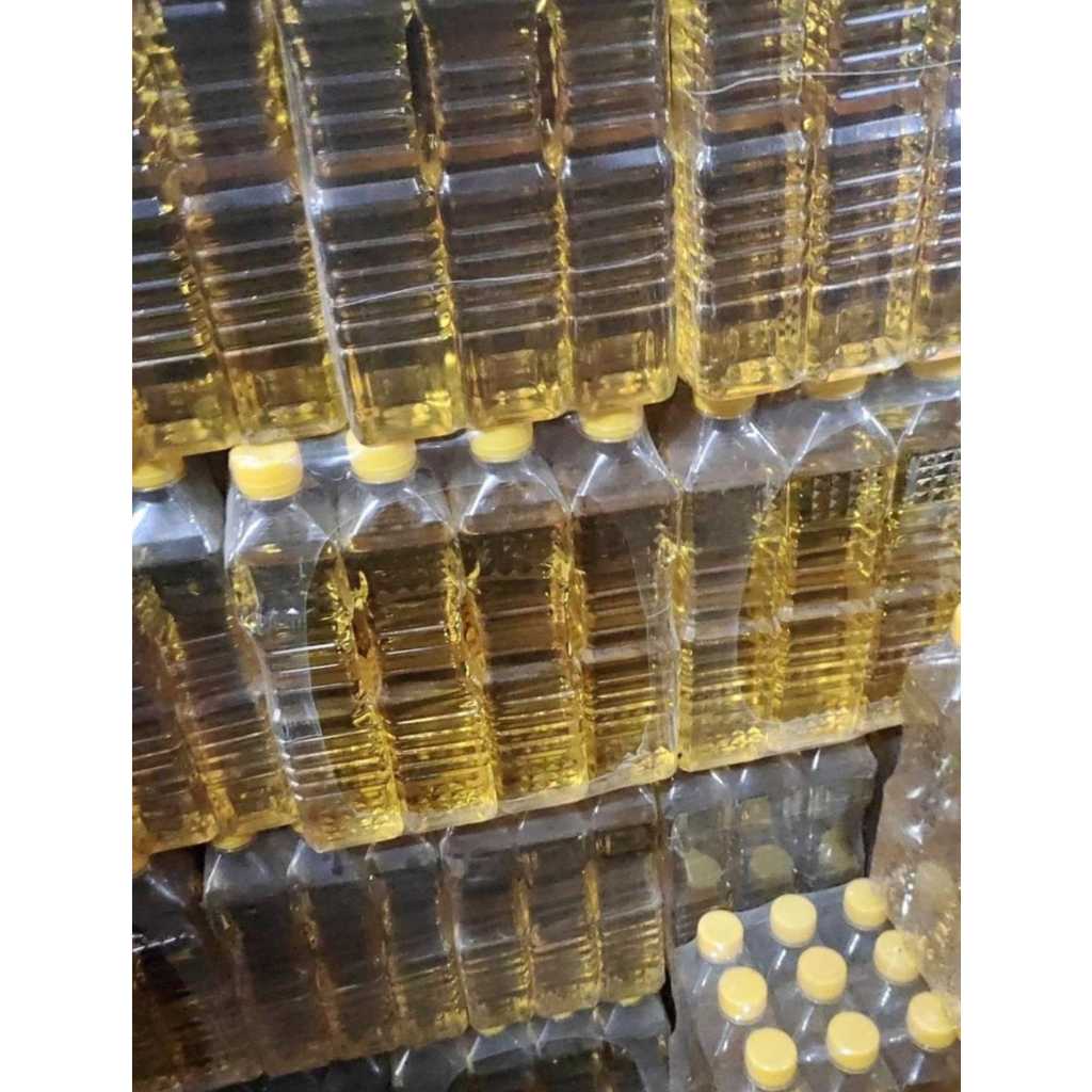 

MINYAK GORENG POLOS TERMURAH DAN BERKUALITAS (1 KRAT ISI 12)