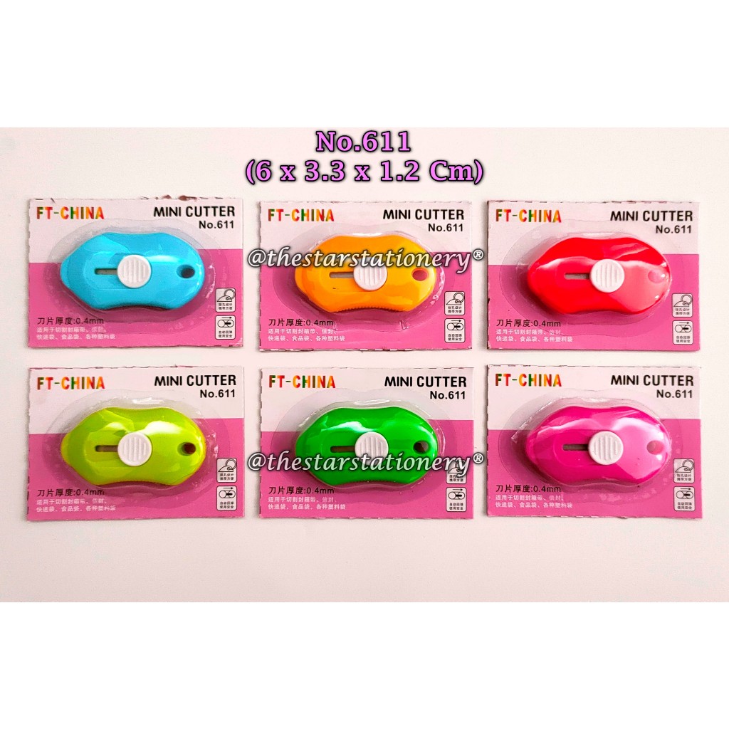 

(1 Biji) Mini Cutter Renteng 611 6*3.3*0.8 Cm / Mini Cutter Renteng No.611 / Cutter Pemotong Kecil