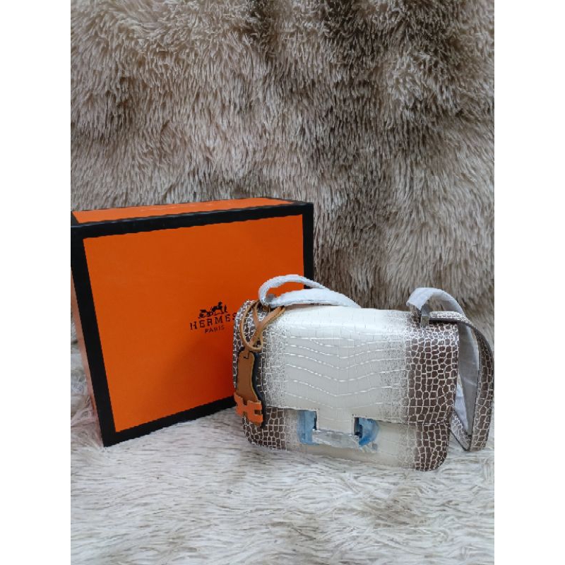 Tas kremes Constance himalaya uk 23