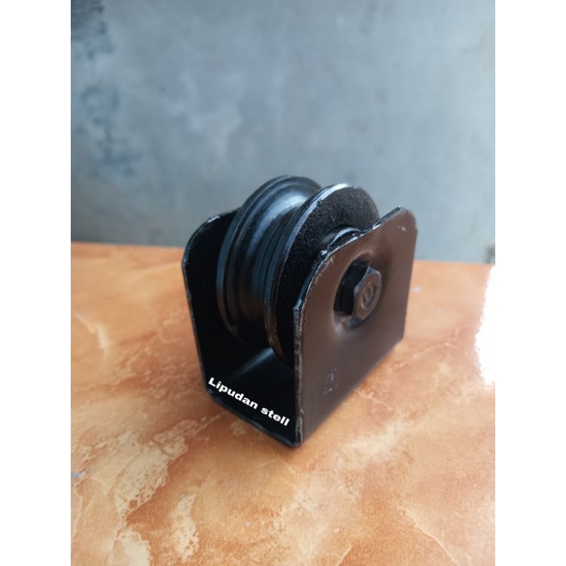 Roda Pagar Besi Cor Ukuran 6 CM Roda Pintu Pagar Rumah Besi