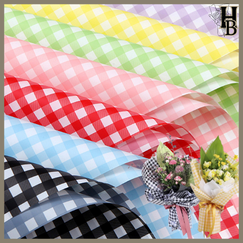 

Flower Wrapping Cellophane Motif Gingham Plaid Square Kotak Kotak Kertas Buket Bunga 6003