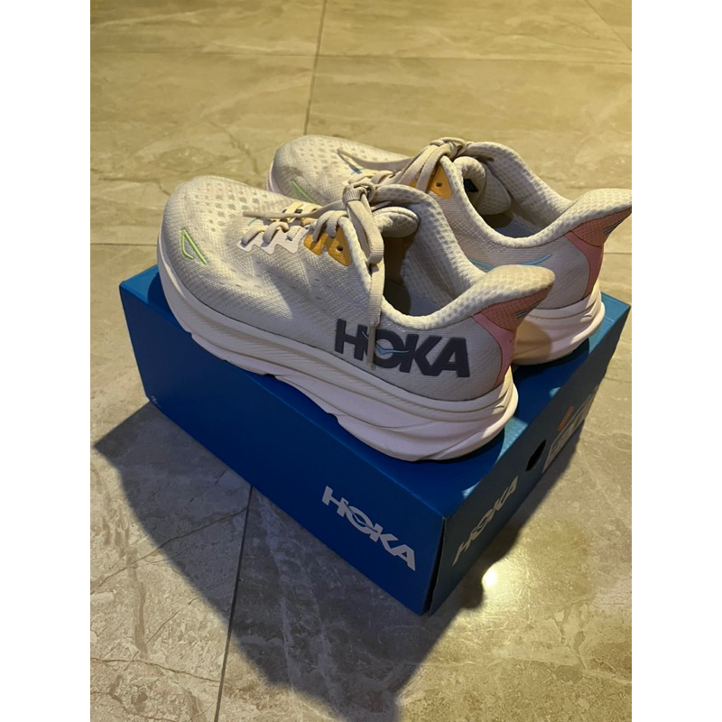HOKA CLIFTON 9 WOMEN WIDE