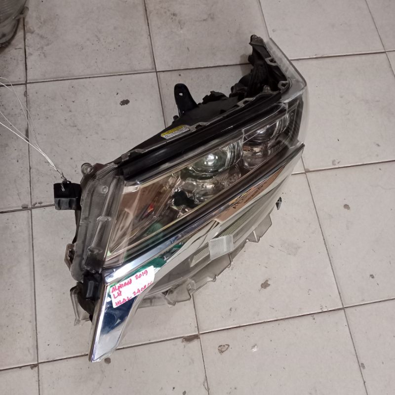 headlamp Alphard 2019 kiri
