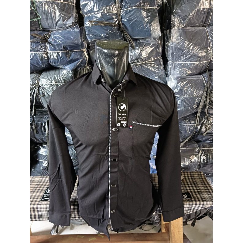 KEMEJA PRIA KANCING BESI MOTIF ,IMPORT LENGAN PANJANG BASIC POLOS ,kemeja pria wanita bahan impor,