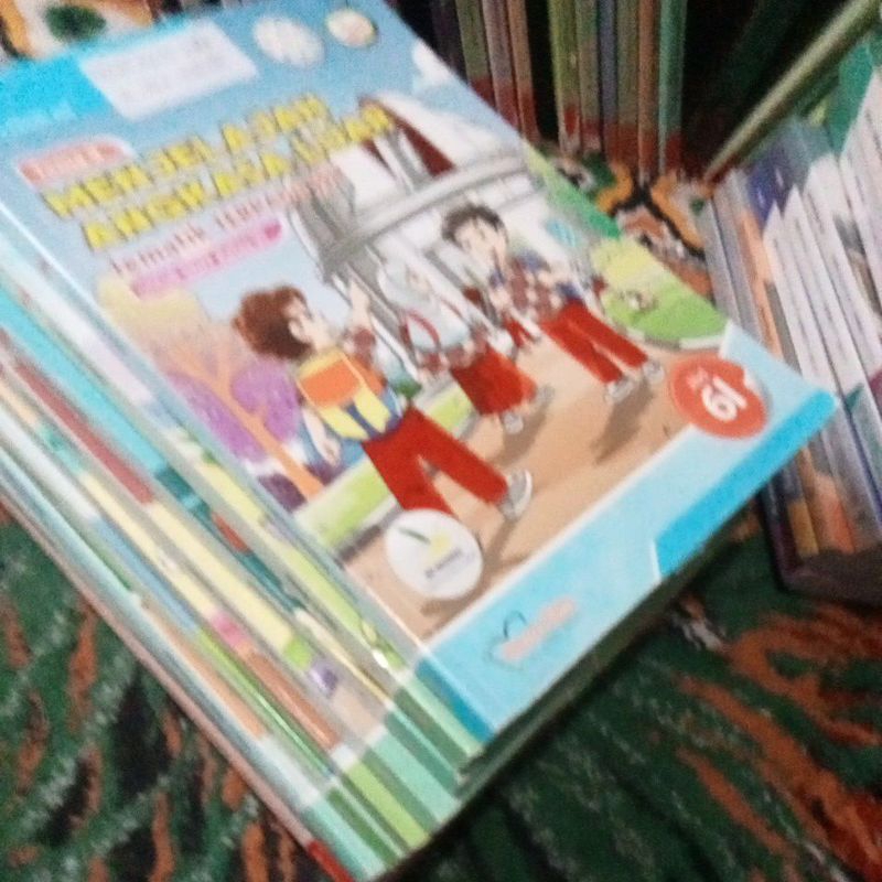 buku tema 1 sampai 9 untuk SD kelas 6