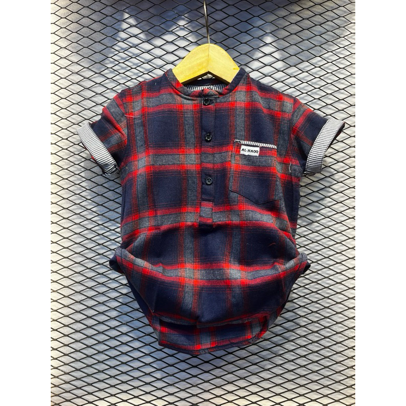 KURTA ANAK FLANEL MERAH.