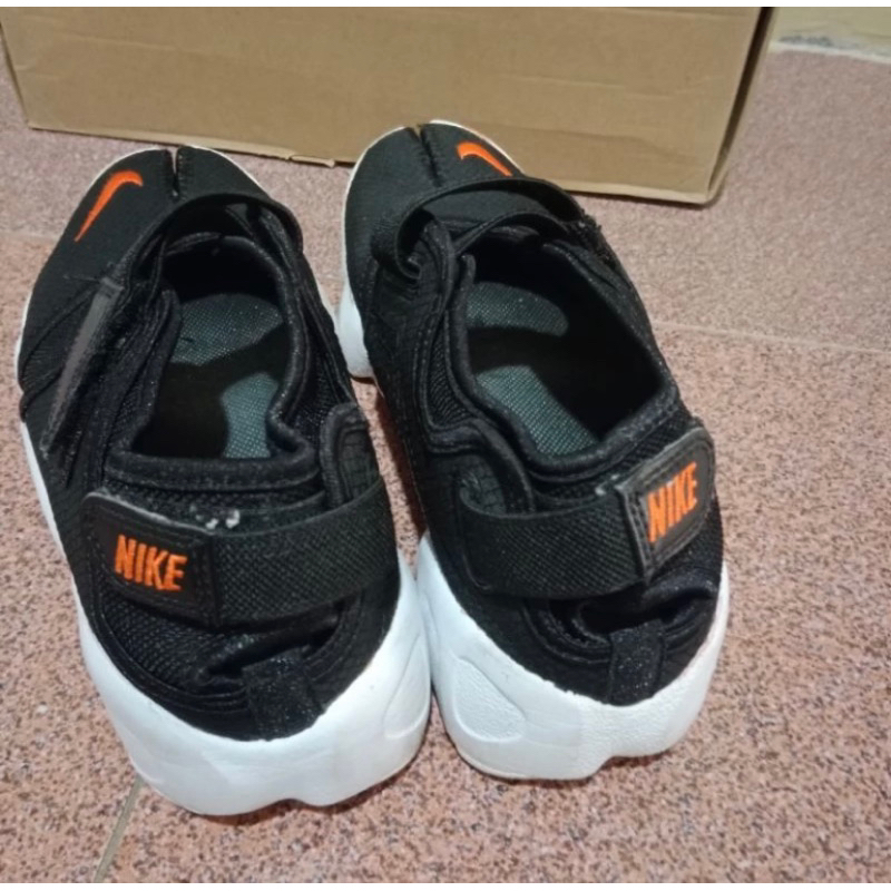 PRELOVED NIKE RIFT BLACK/WHITE ORANGE