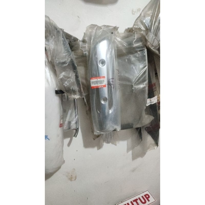 tameng cover knalpot kenalpot suzuki skywave 125 sky wave hayate 125 original SGP