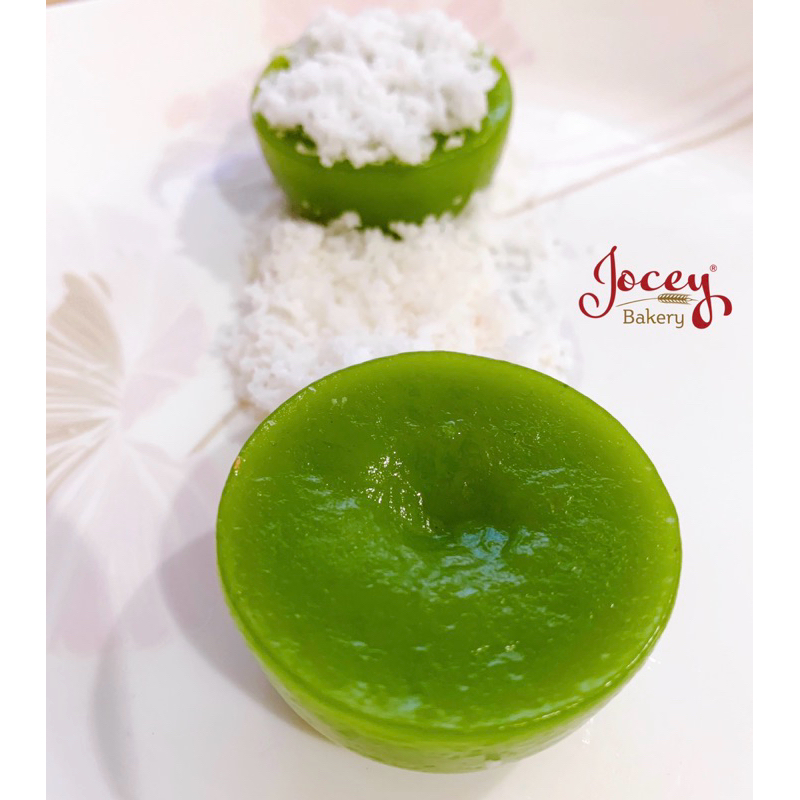 

(Dapat 3pcs) kue ijo lumpang pandan. Kue basah jajanan pasar tradisional Medan. Pengiriman sameday/instant dalam kota Medan