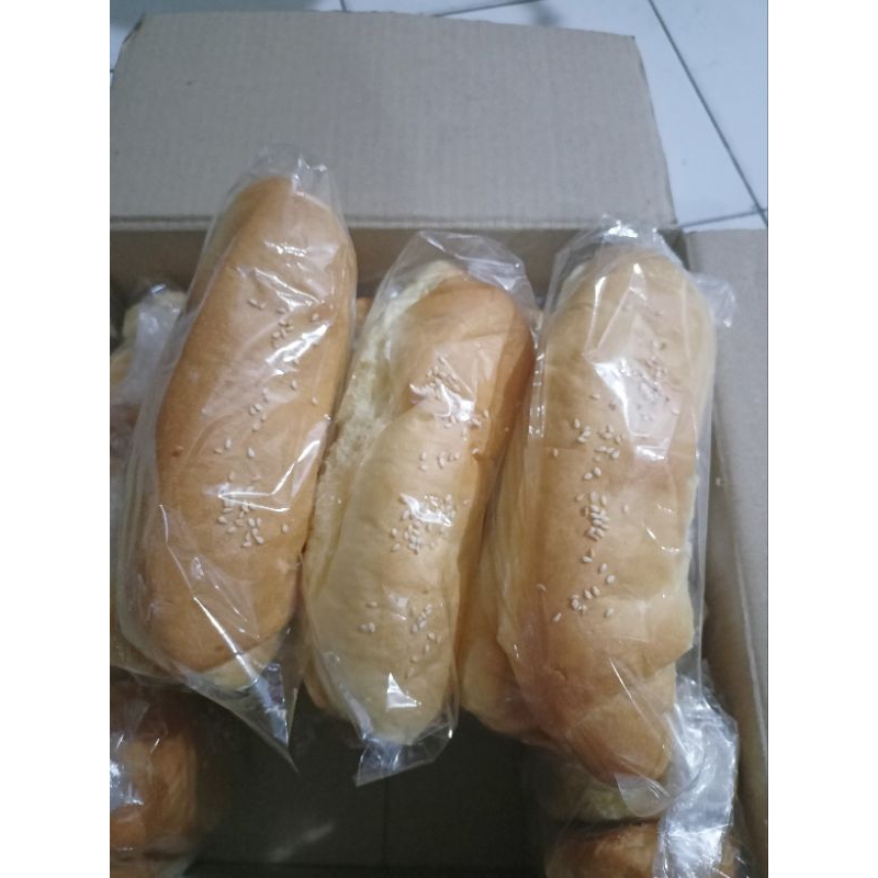 

Roti Hotdog 16cm