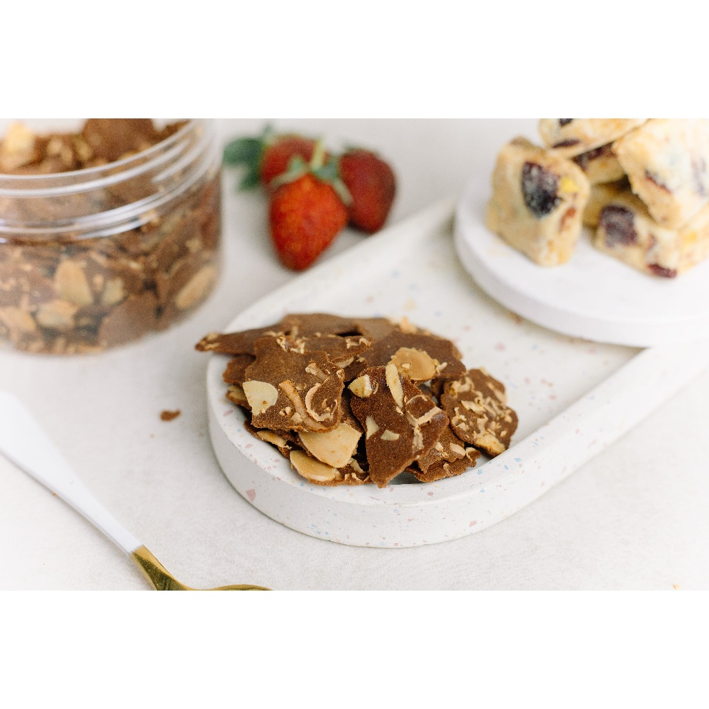 

Almond Crispy Cheese Cookies