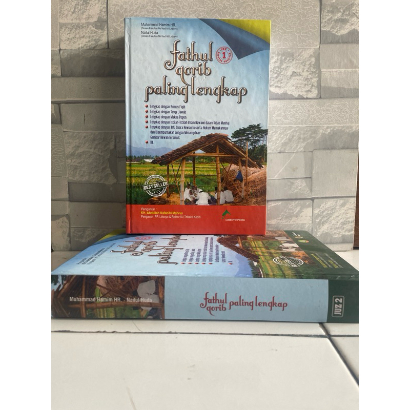 Terjemah Fathul Qorib paling lengkap ukuran besar 2 jilid di lengkapi Makna pesantren ,Tanya jawab d