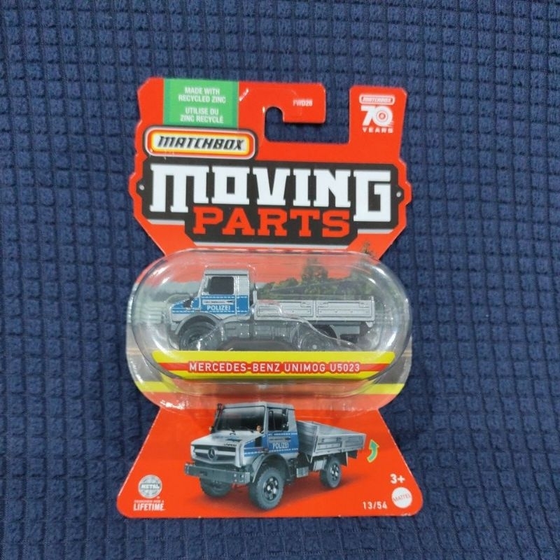 Matchbox Mercedes-Benz Unimog Polizei Moving Parts