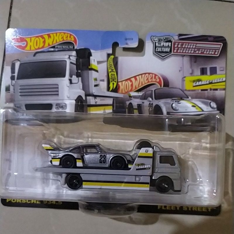Hot Wheels Porsche 934.5