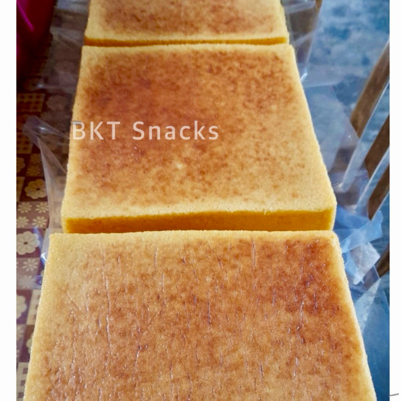 

20x20cm Kue Lapis Legit Kualitas Super Kue Lapis Legit Bangka Lapis Susu