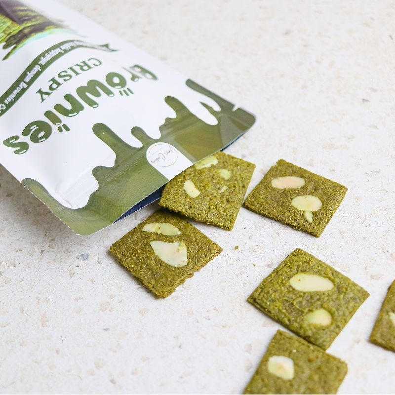 

Korzaln Brownies Crispy Matcha Almond (50Gr) Cookies Brownies Kering Renyah Tanpa Pengawet Camilan