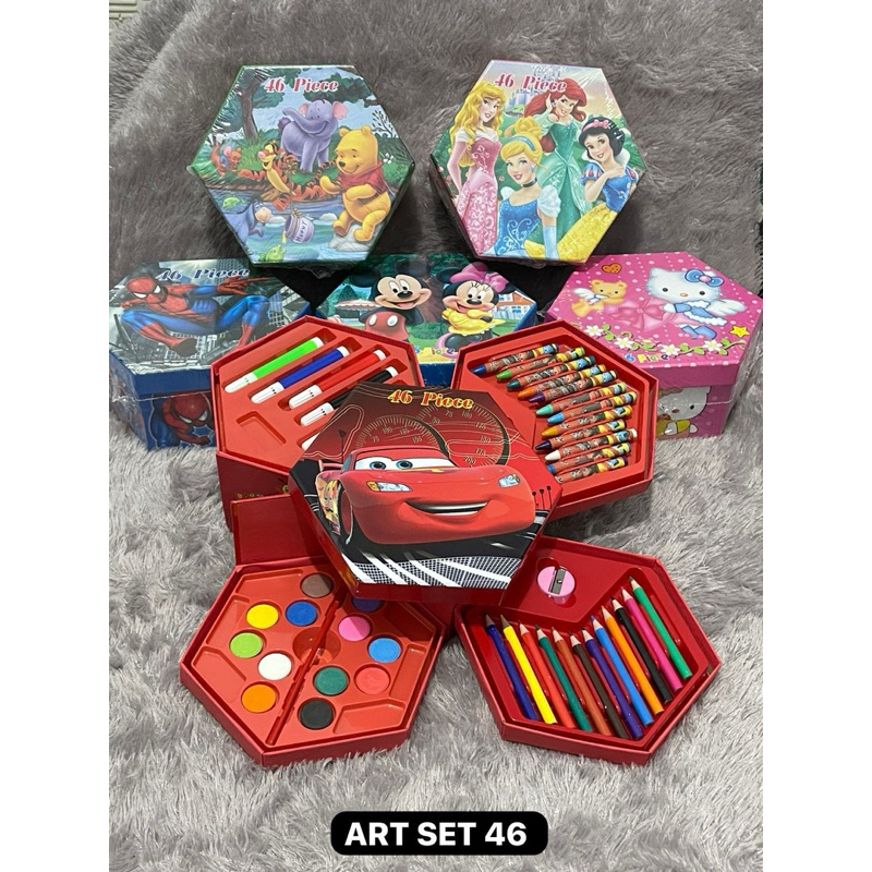 

CRAYON SET CHARACTER HEXAGONAL PENSIL WARNA SET
