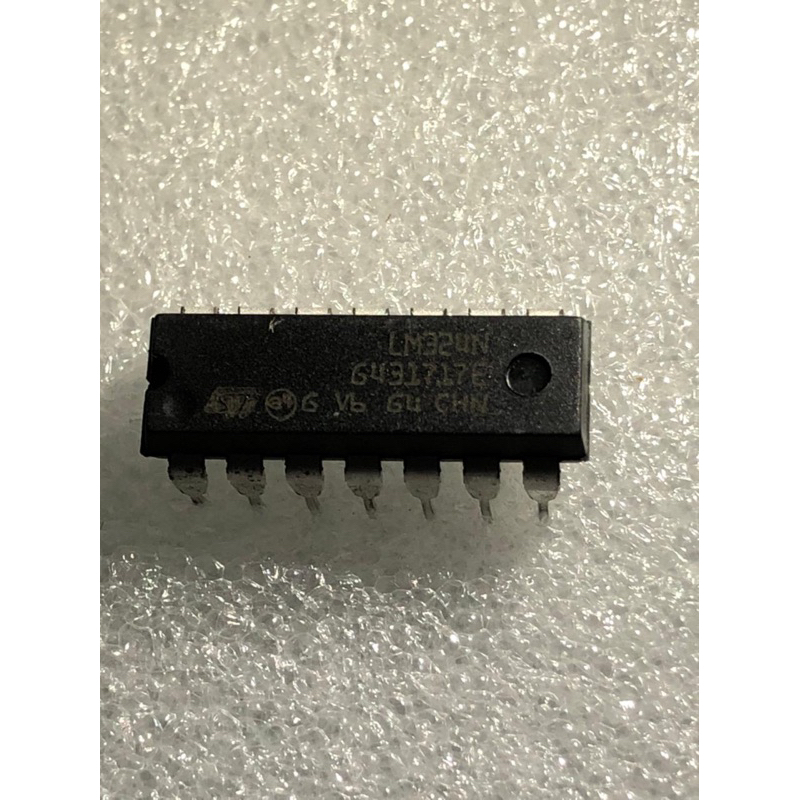 IC LM324 ST LM 324