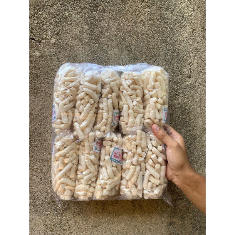 

Aneka kerupuk cemilan