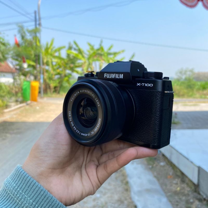 Fujifilm XT100 Body Only Kit Second Fungsi Aman normal siap pakai