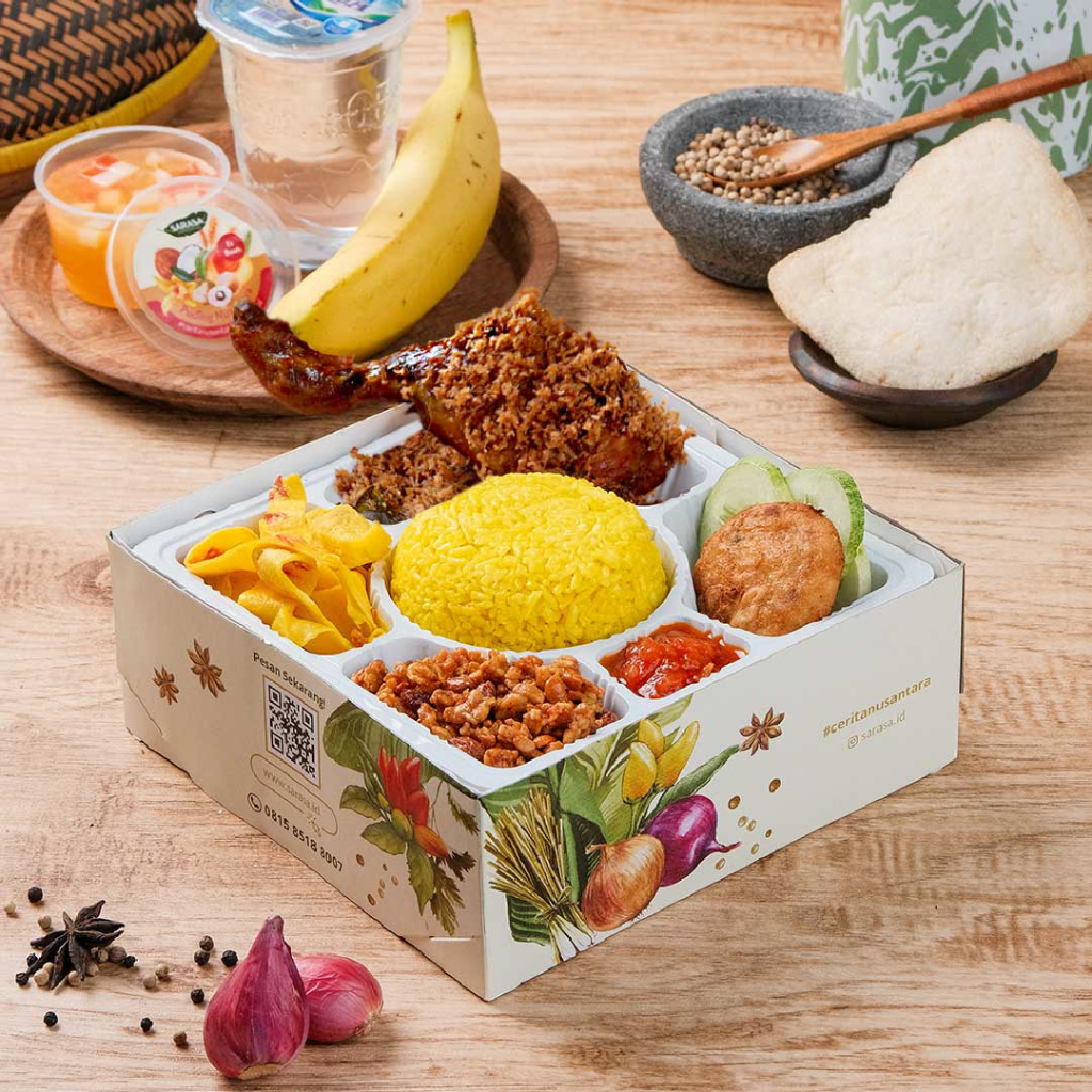 

Nasi Kuning Ayam Serundeng