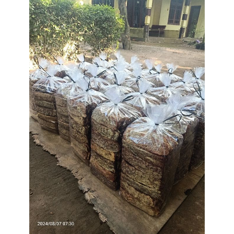 

5kg SALE PISANG PRESS ,BISA DI JUAL LAGI bisa COD