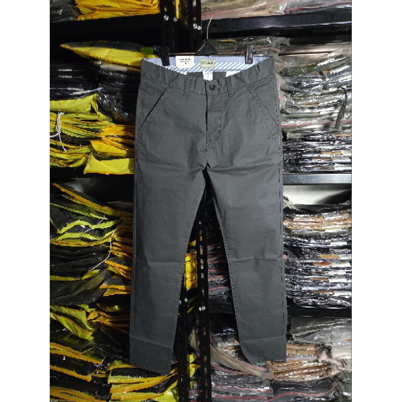 pull and bear celana Chinos pria