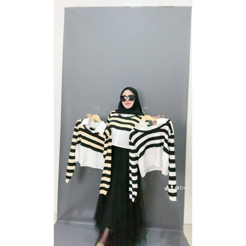 atasan wanita motif garis model crop