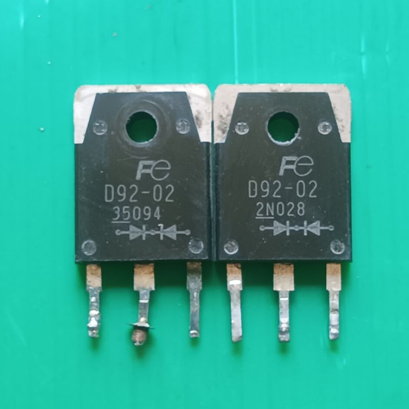 DIODE D92-02 (20A 200V)