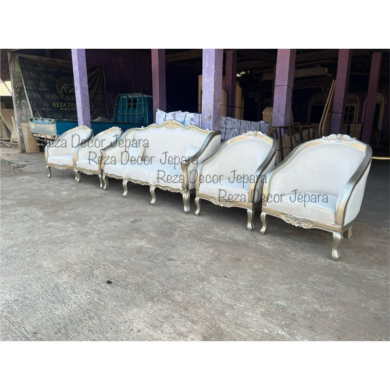 set sofa pelaminan model terbaru / kursi pelaminan lengkung / kursi pelaminan terbaru / sofa pengant