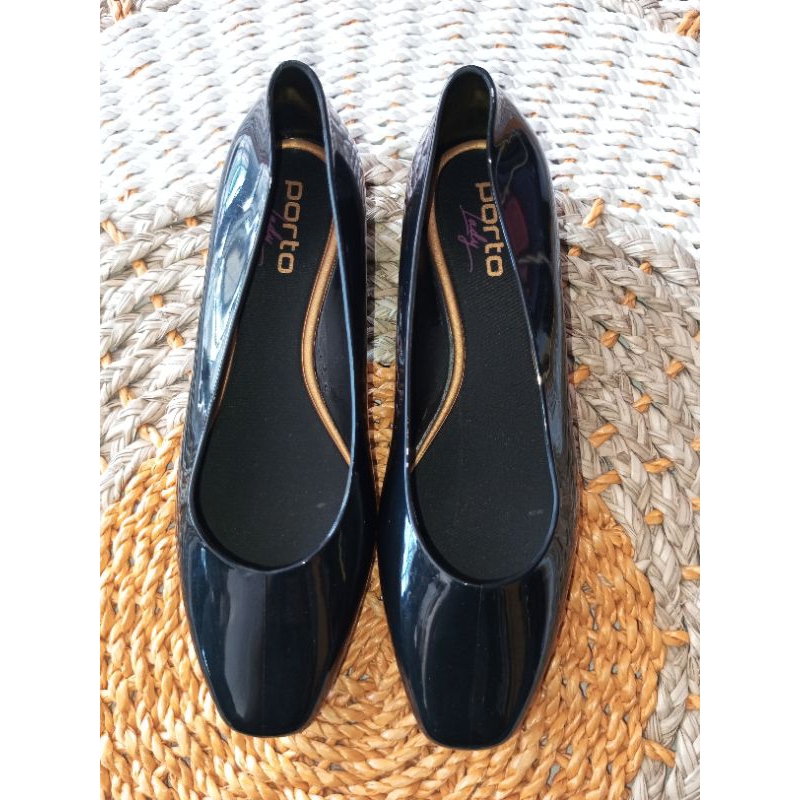 Sepatu Kerja Wanita Hak Tinggi Bahan Jelly Full Hitam Porto