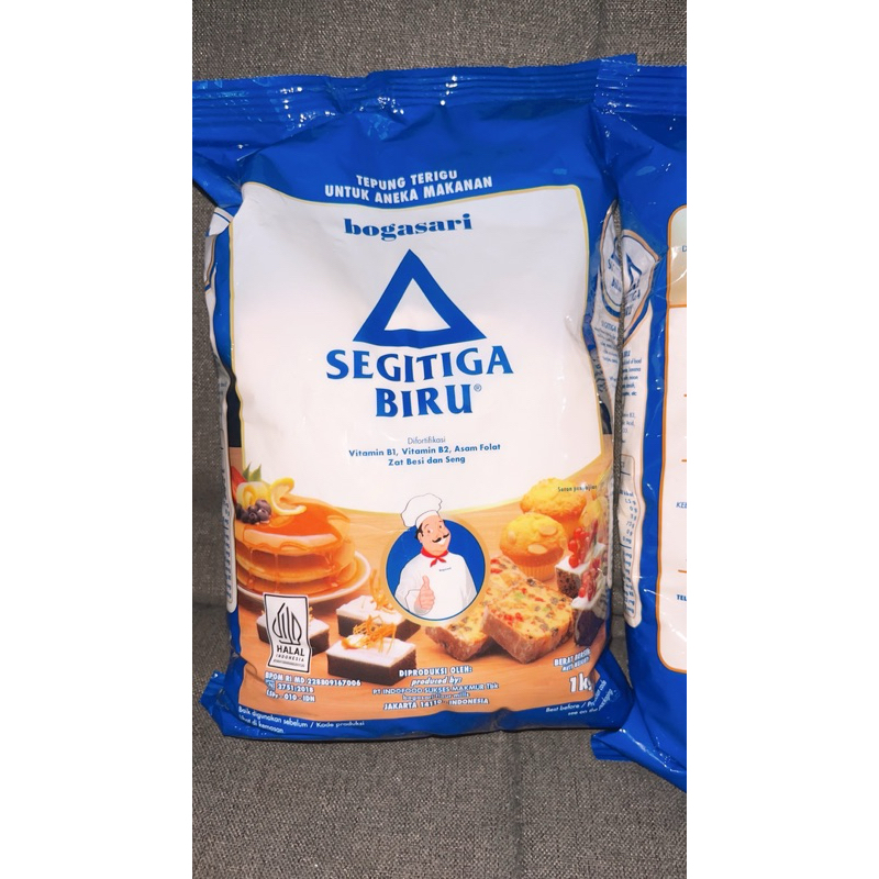 

BOGASARI Tepung Terigu Segitiga Biru 1KG