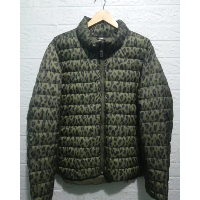 OLD NAVY ultralight down long neck jaket camo green XXL