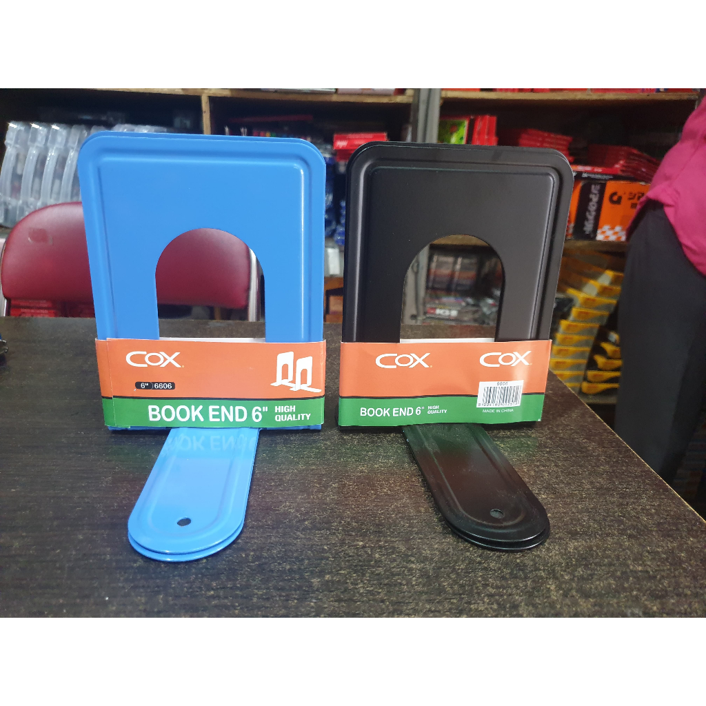 

Pembatas Buku Besi / Book Stand / Book Holder / Penyangga/ Sandaran Besi / 1 SET 2 PCS COX 6606