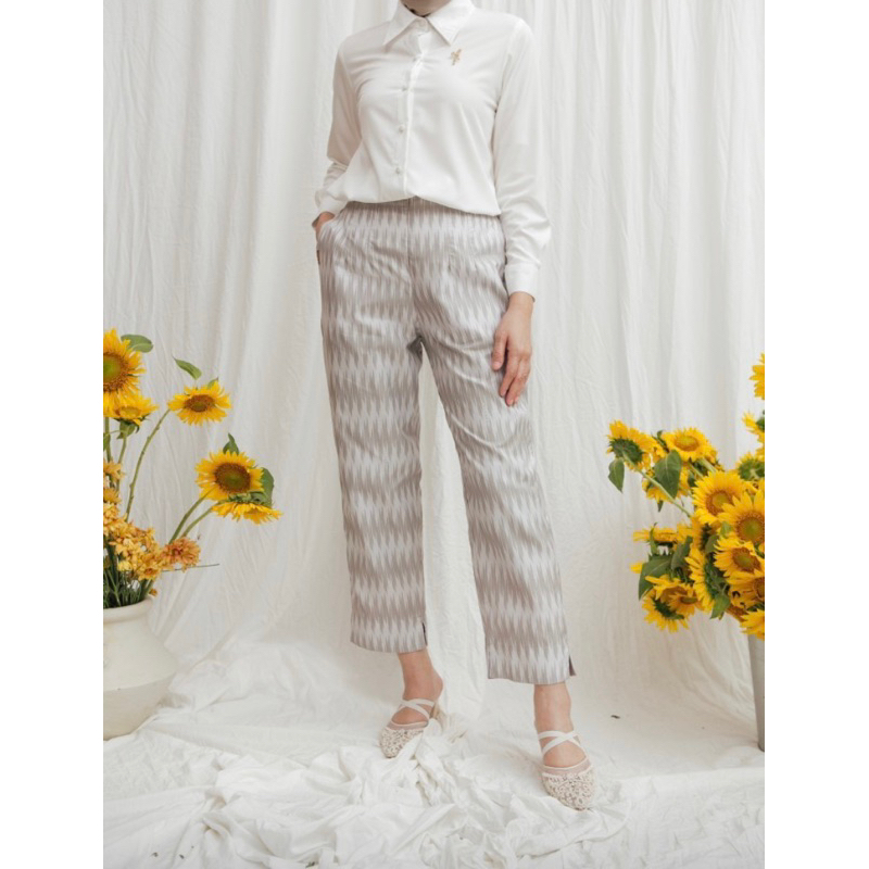 Wearing Klamby - Pants Klamby